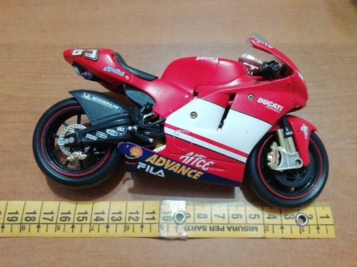 Moto modellino ducati - modellino,