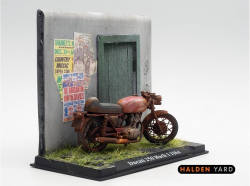 Moto scala diorama - 1:24.,