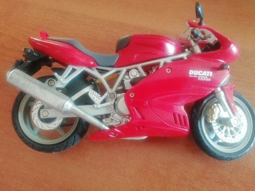Ducati 1000 modellino moto - ducati,